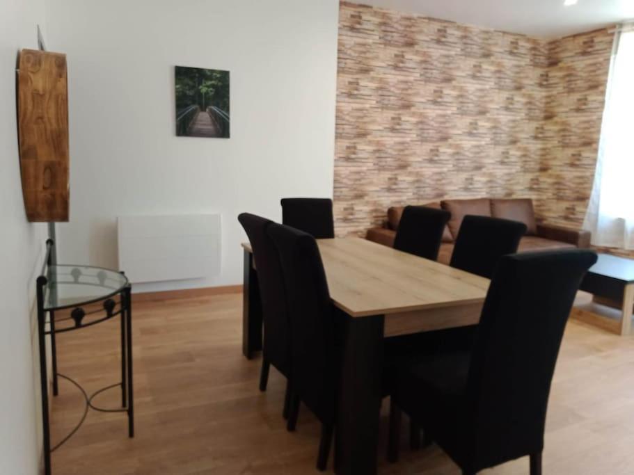 Gonnelles Appartement T3 Centre Ville Rdc D Agen Buitenkant foto